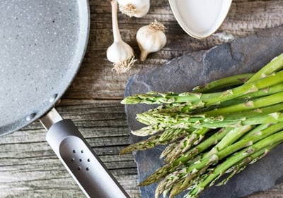 Prebiotics with asparagus and garlic